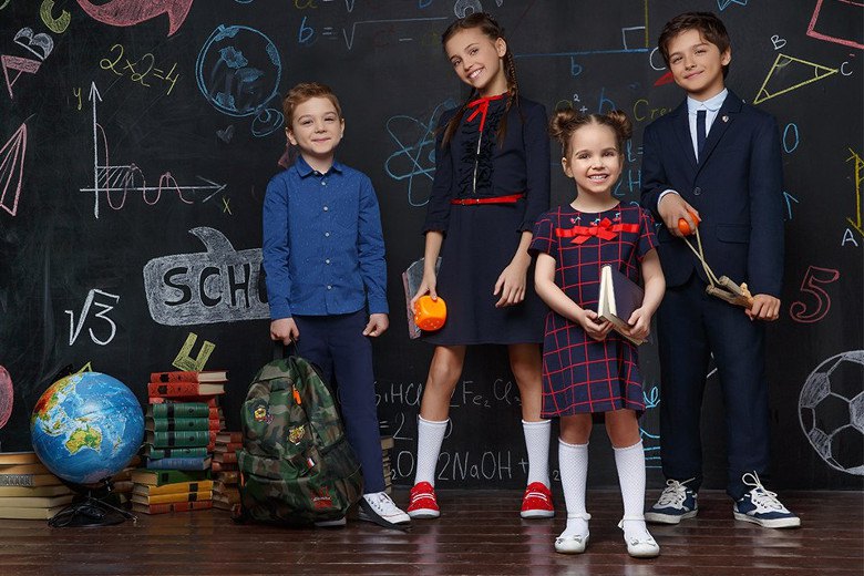 Вместо школьной формы: недорогая одежда для детей в деловом стиле
